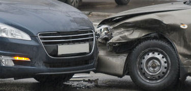 When Should and Shouldn't You Speak to Insurance Companies After a Car Accident?